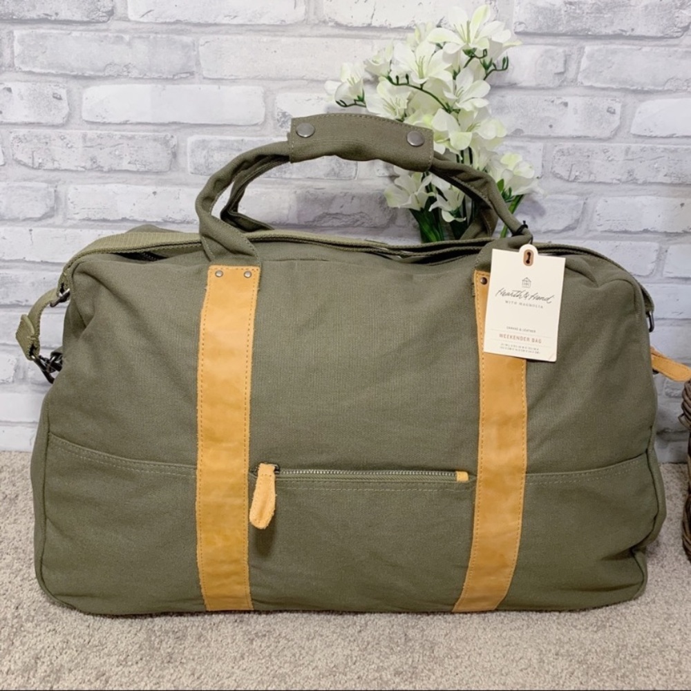 Hearth & Hand Weekender Bag Olive Green - NWT - Picture 3 of 8